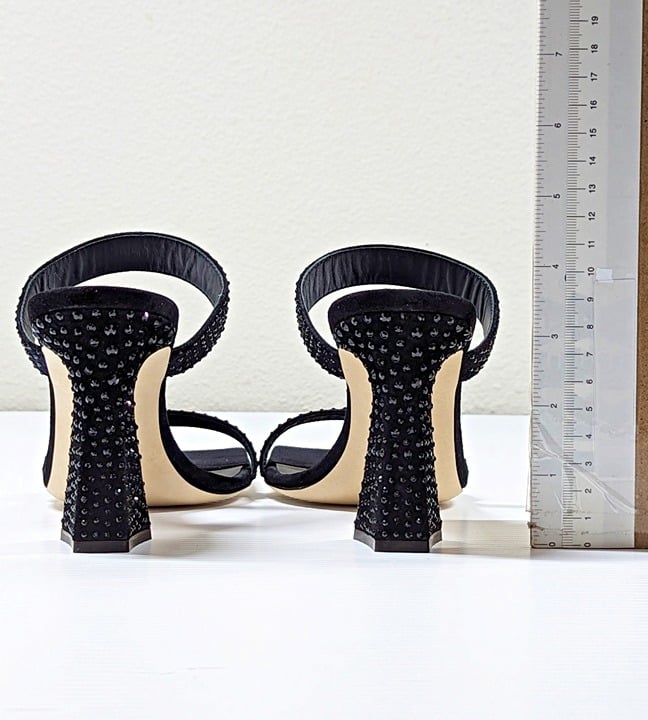 Giuseppe Zanotti Women's Vanilla Crystal Embellished Sandals Size 38 (MSRP $850)
