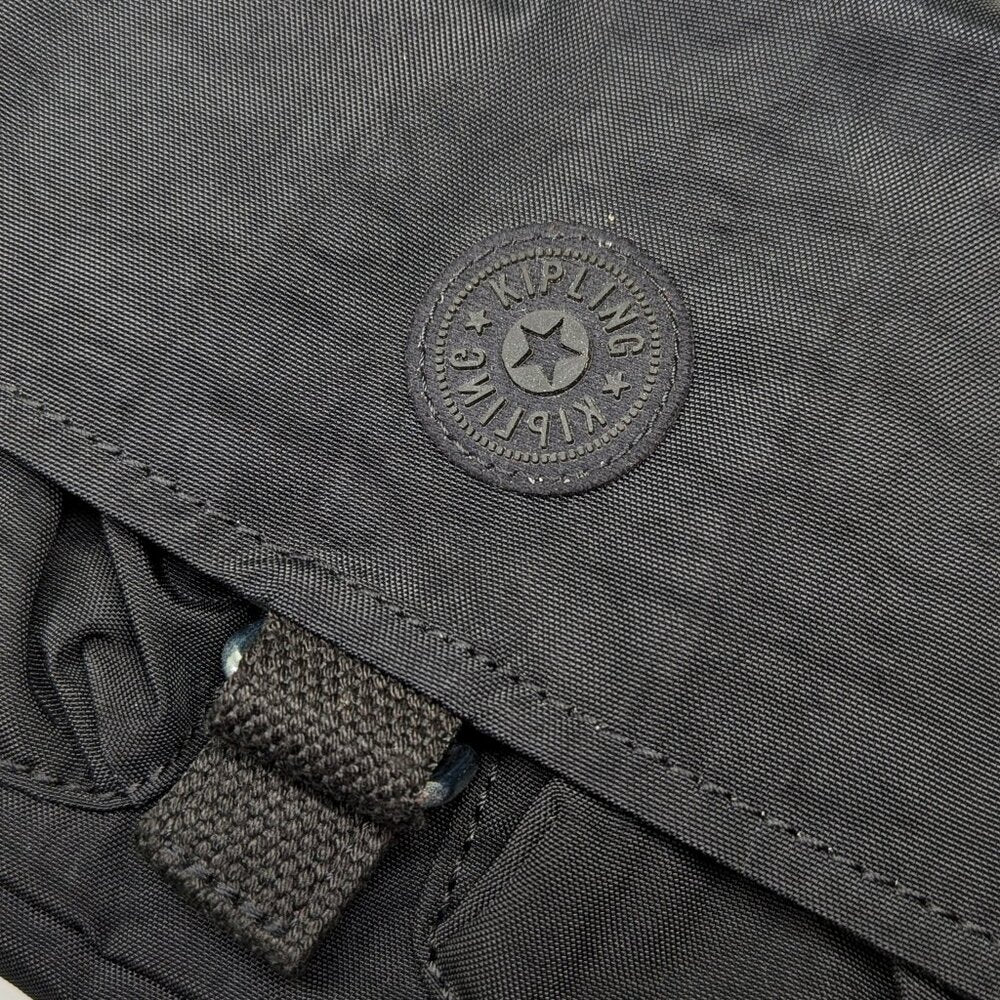 Kipling Chilly Up Women's Black Small Crossbody Bag (MSRP $99)