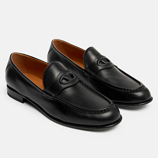 Valentino Garavani Men's Vlogo Signature Penny Loafer Black Size 45 (MSRP $980)