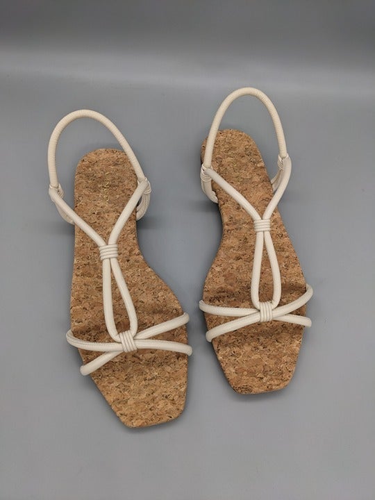 Vince Hazen Women's Flat Leather Sandals Flax White Size 9 M (MSRP $225)