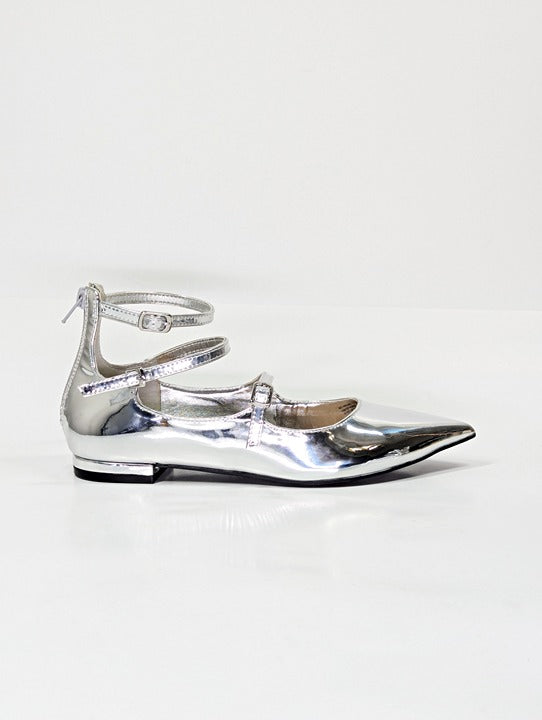 I.N.C. International Concepts Valan Silver Triple Straps Flats Size 5.5 MSRP $80