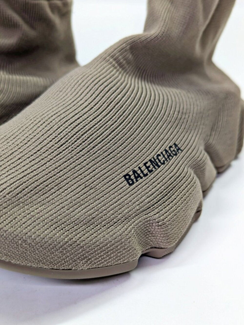 Balenciaga Men’s Speed Allover Knit Sneakers in Taupe Size 41 (MSRP $1,050)