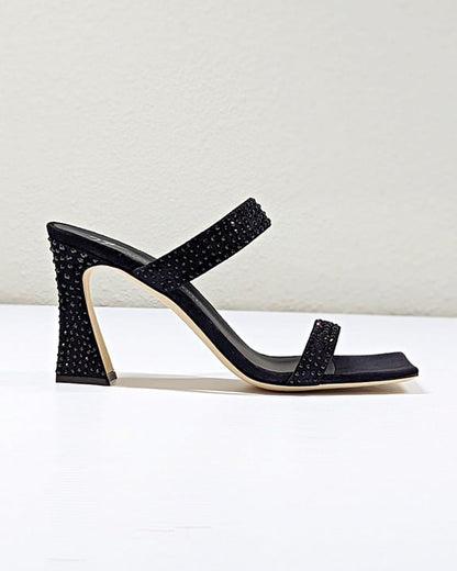 Giuseppe Zanotti Women's Vanilla Crystal Embellished Sandals Size 38 (MSRP $850)