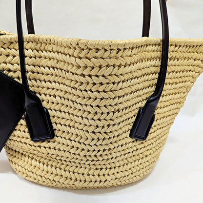 Bottega Veneta Arco Women's Raffia Tote Bag Leather Pouch in Black (MSRP $3,000)